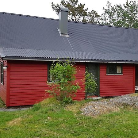 Teigen Leirstad, feriehus og hytter Eikefjord Exterior foto